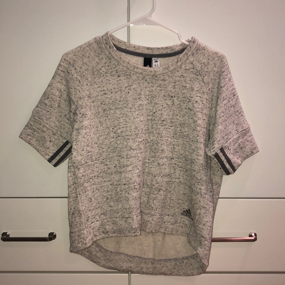 Adidas top